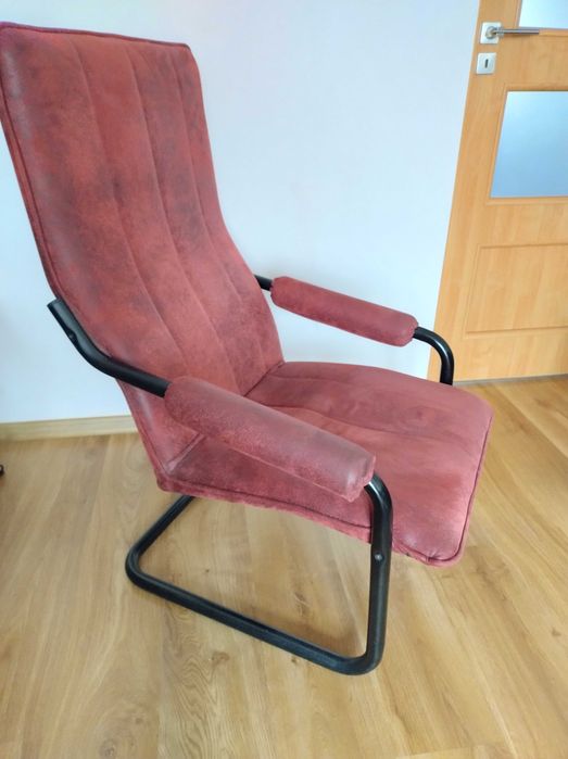 Fotel w stylu skandynawskim