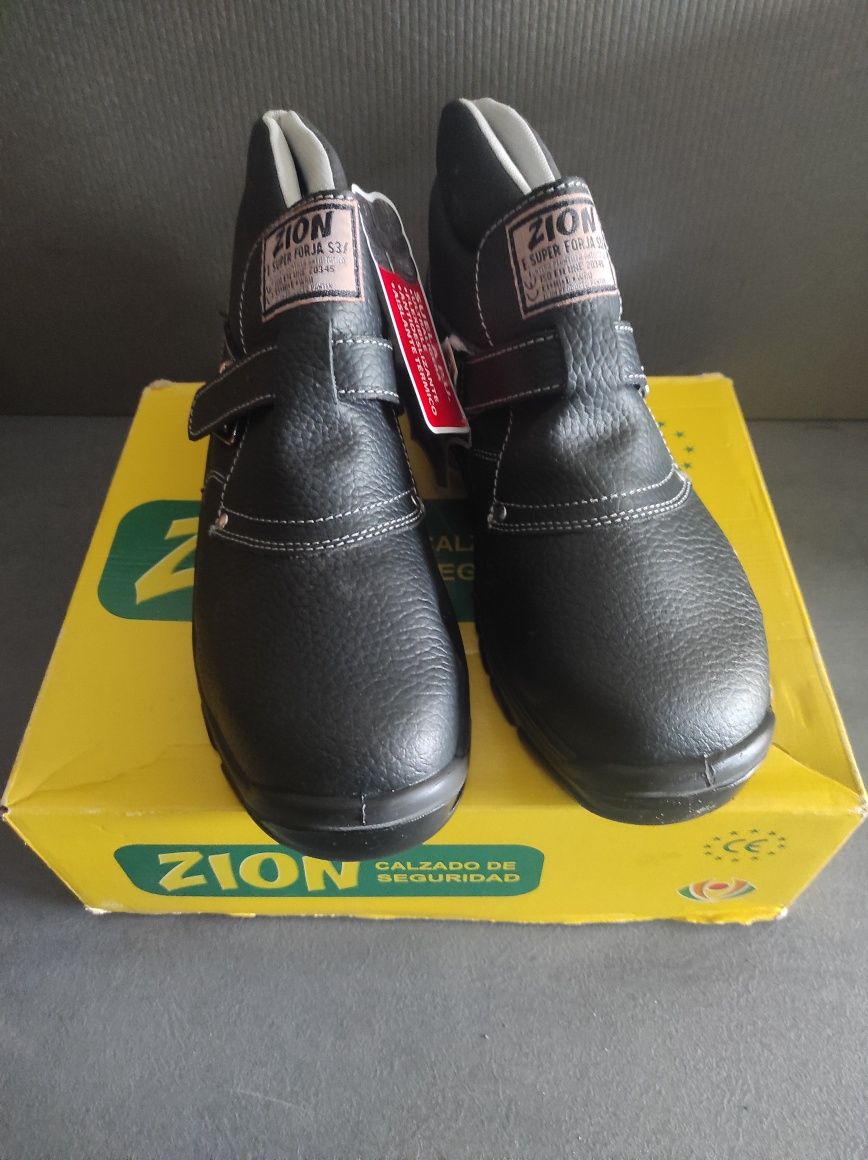 Buty spawalnicze  Zion Super Fojra rozmiar 44 Nowe