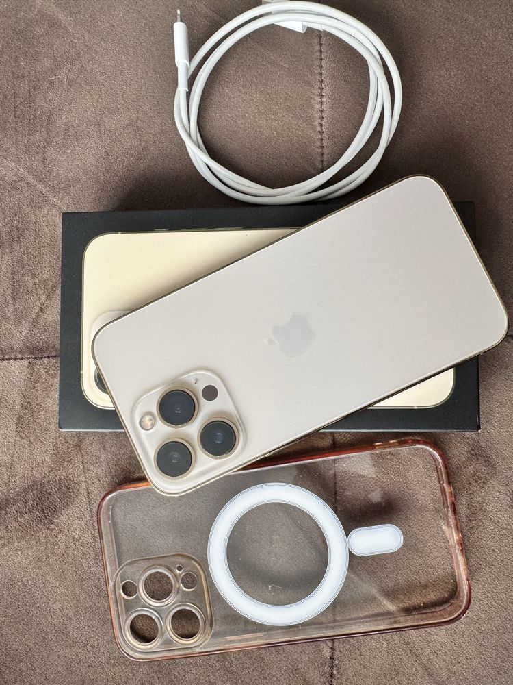 Iphone 13 pro kolor zloty