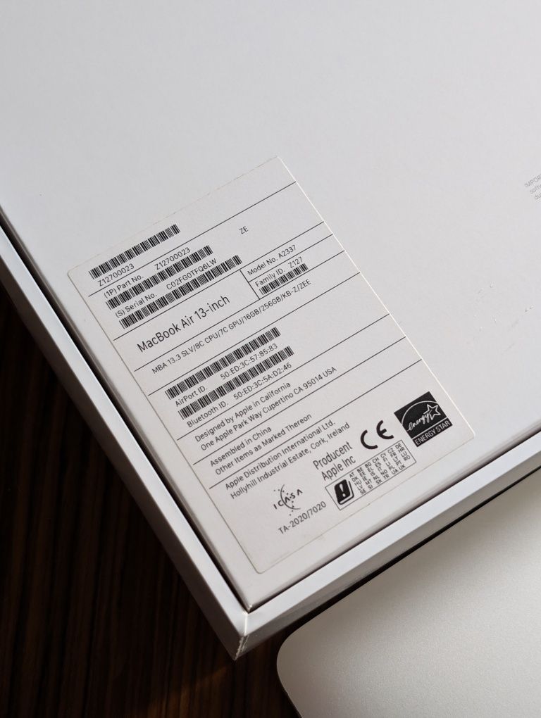 MacBook air m1 16/256