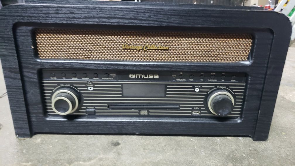Radio  co. Gira discos