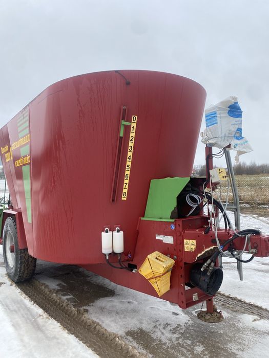 Woz paszowy Strautman 1501  12/50