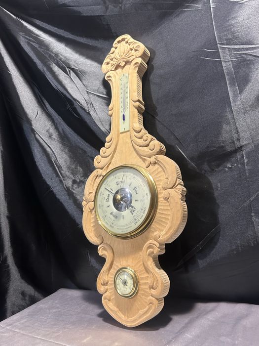 Barometr, higrometr, termometr – Rzeźbiona drewniana oprawa HMH 1994