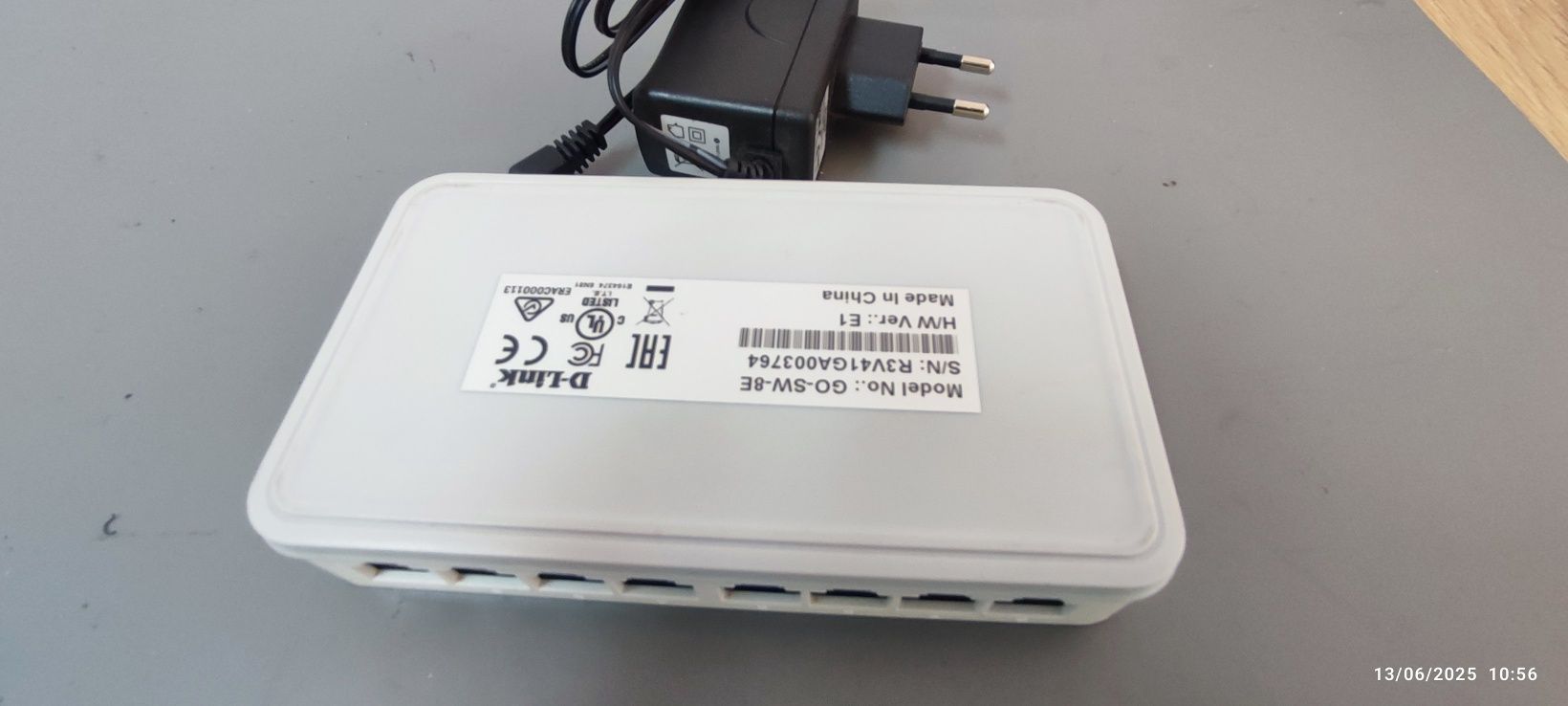 Switch de Rede D-Link Go Desktop 8 Portas 10/100Mbps