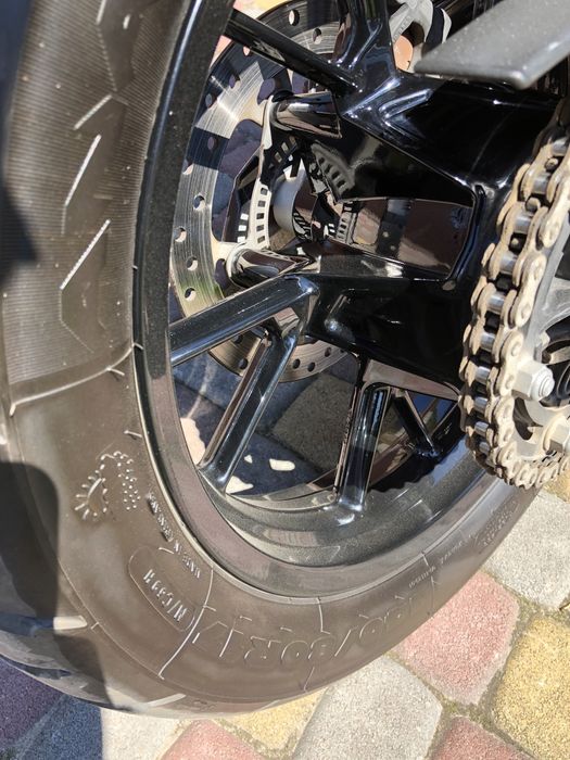 Вихлопна труба на бмв f700-800gs