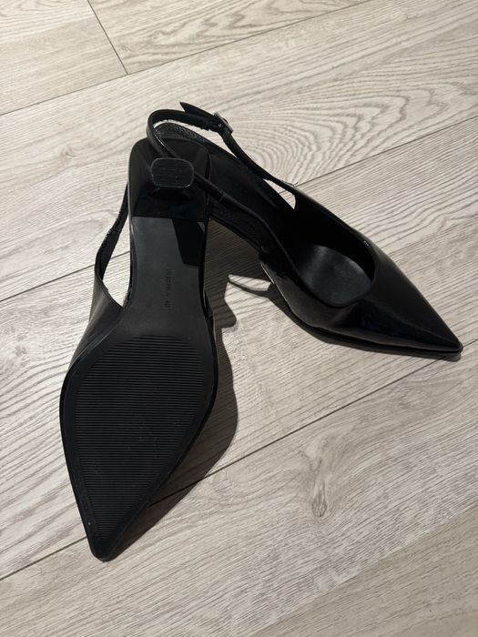 Buty na obcasie