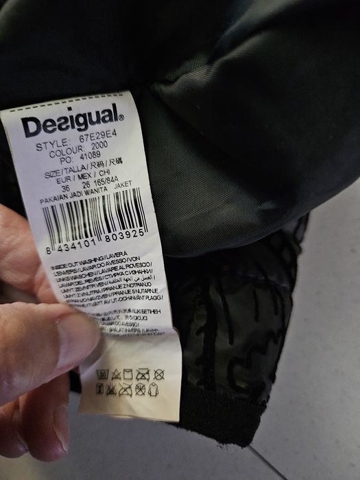 Kispo curto da Desigual