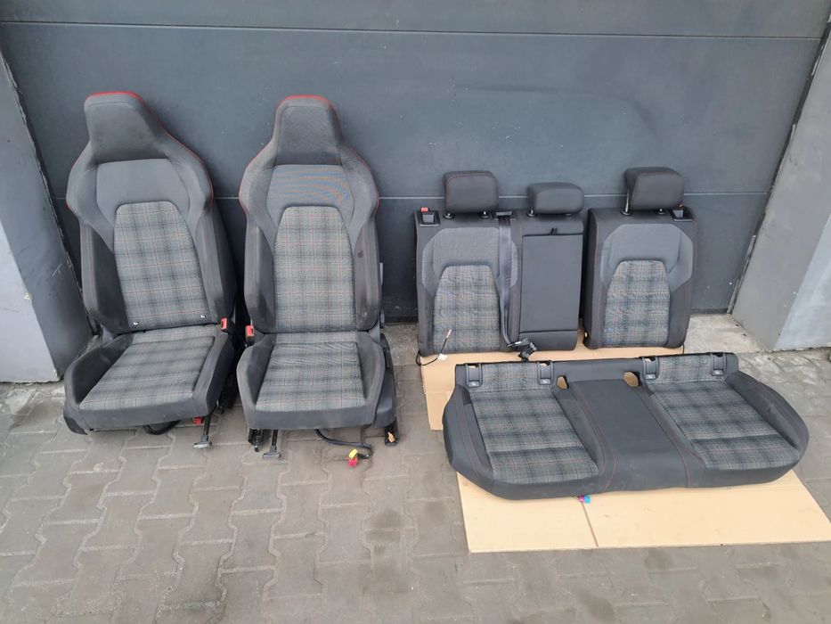 Volkswagen Golf VIII GTI fotel lewy przód prawy przód pasażera hatchback 5 drzwi na sztuki