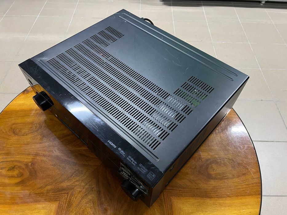 Amplituner Pioneer VSX-920, Audio Room