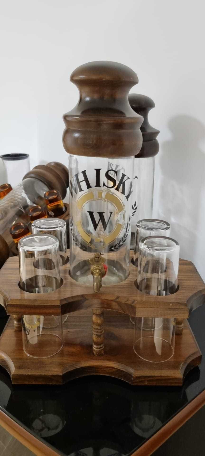 garrafa fantasia whisky velho + suporte + 4 copos