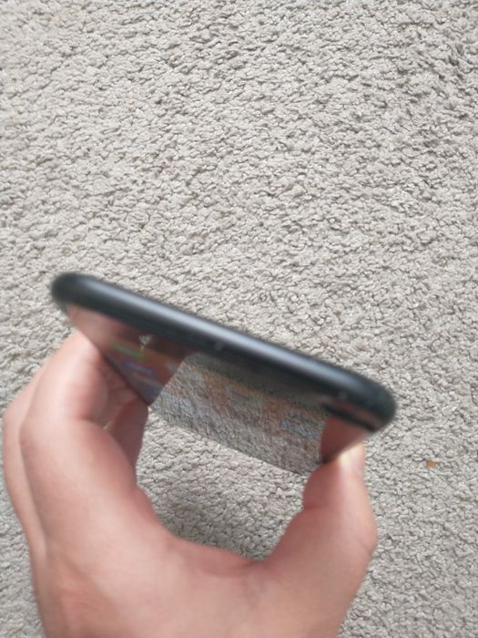 iPhone 7 plus 128ГБ байпас