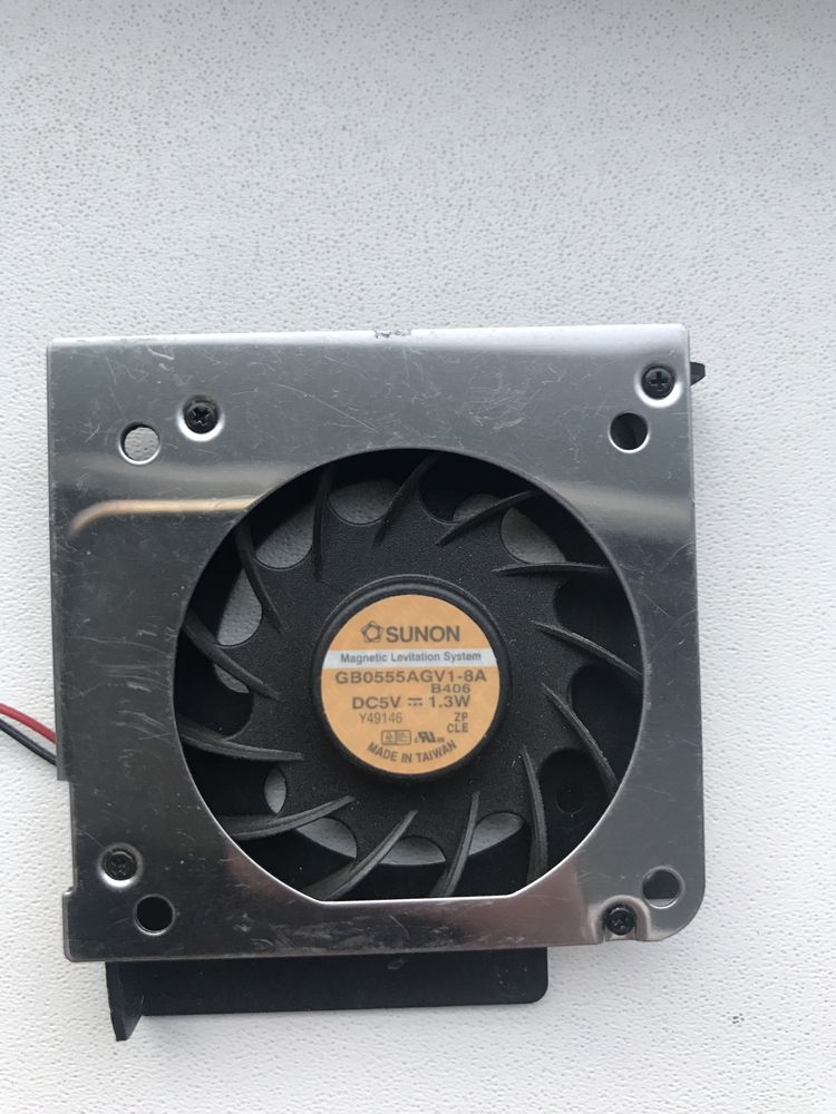 Вентилятор кулер для ноутбука Sunon GB05555AGV1-8A