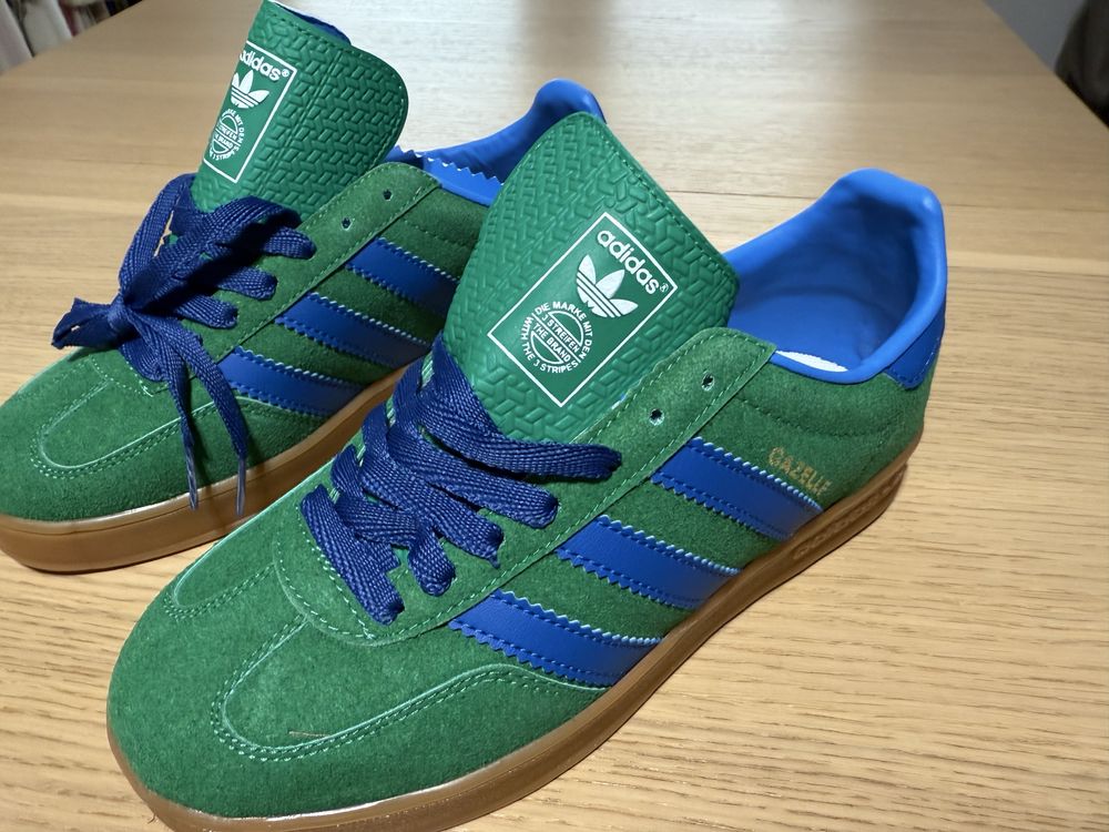 Śliczne sportowe Adidasy r.38