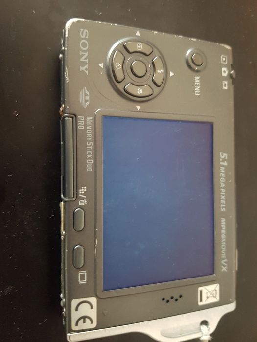 Câmera fotográfica vintage Sony 5.1 mega pixels
