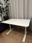 Biurko IKEA BEKANT 120x80 cm, regulowane nogi, stan bdb
