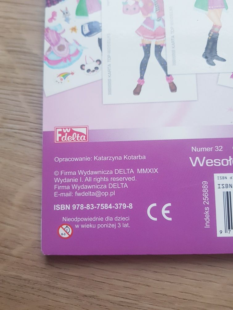 Książka Manga Styl z naklejkami wesołe malowanki