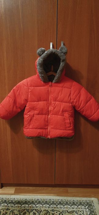 Куртка для дівчинки утеплена розмір 110см