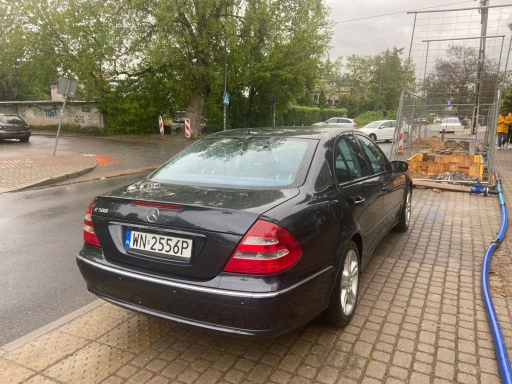 Mercedes-Benz Klasa E Mercedes-Benz Klasa E 500 7G-TRONIC Avantgarde