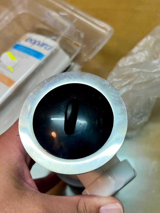 Sifão Sanfonado com Válvula e Tampa de Borracha