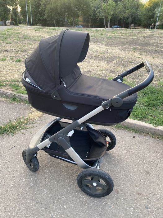 Продам коляску Stokke Trailz 2 в 1.
