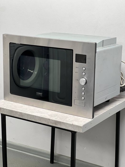 Мікрохвильова піч вмонтована Caso EMCG32