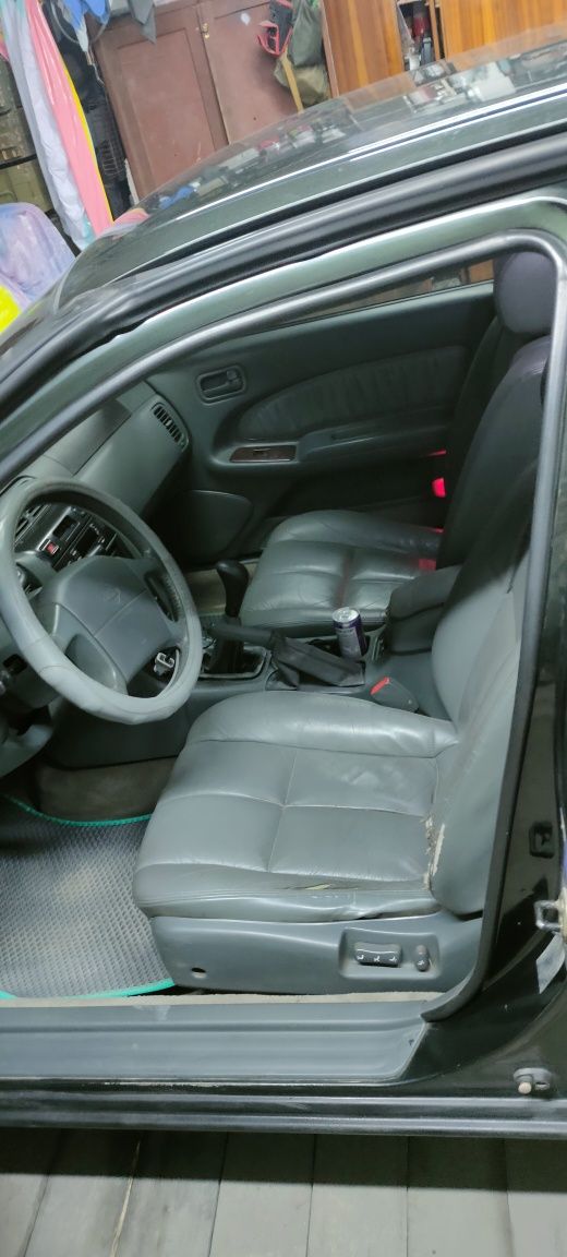 Nissan Maxima 2.0