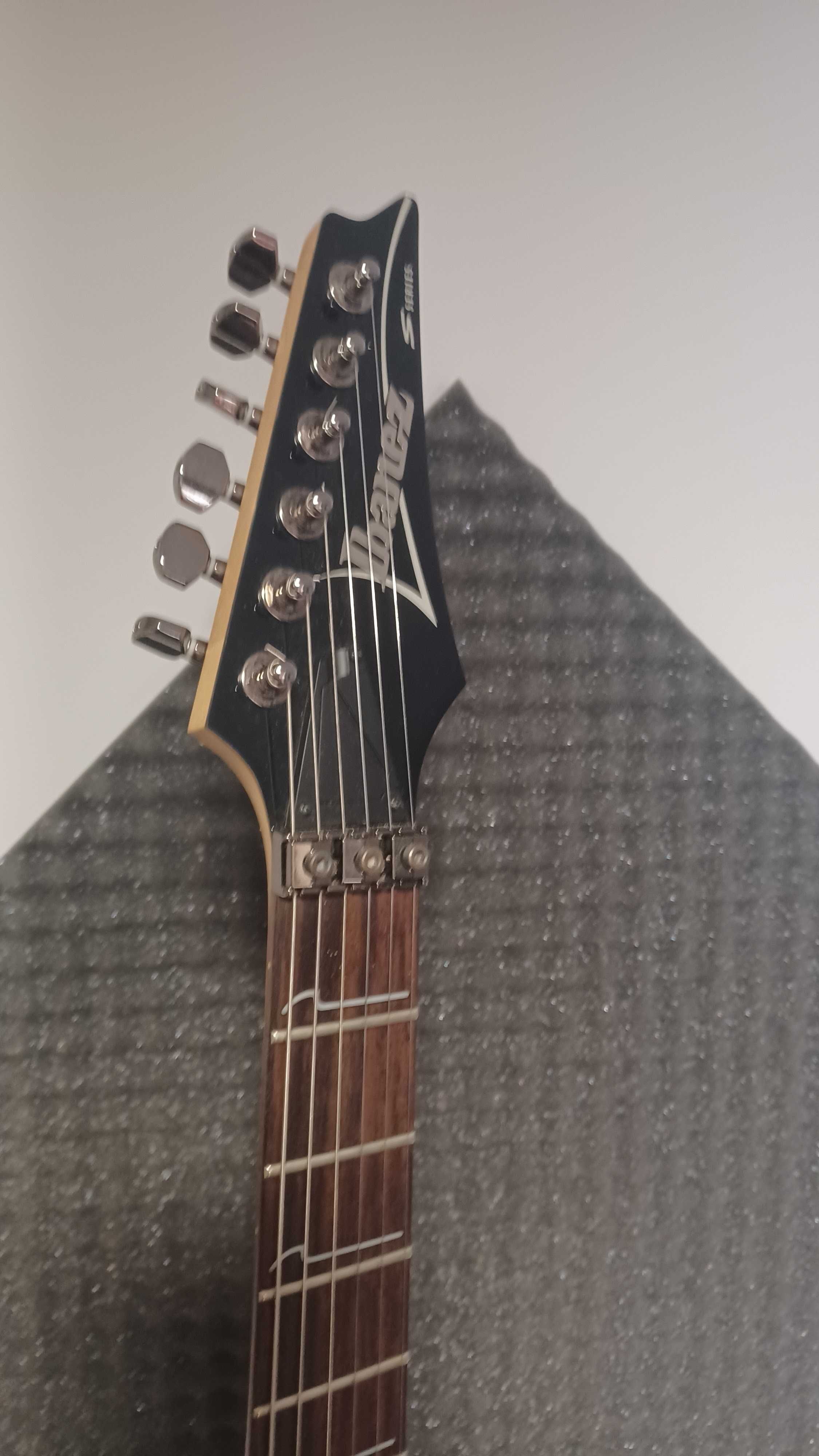 Guitarra ibanez S570 semi nova