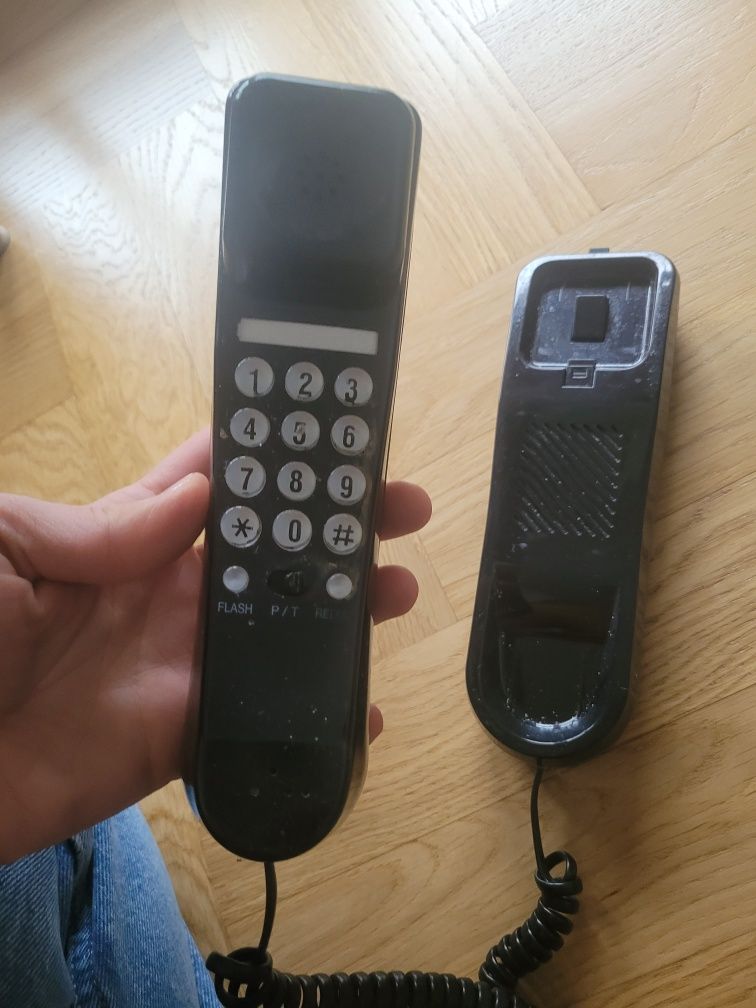 Telefon stacjonarny retro