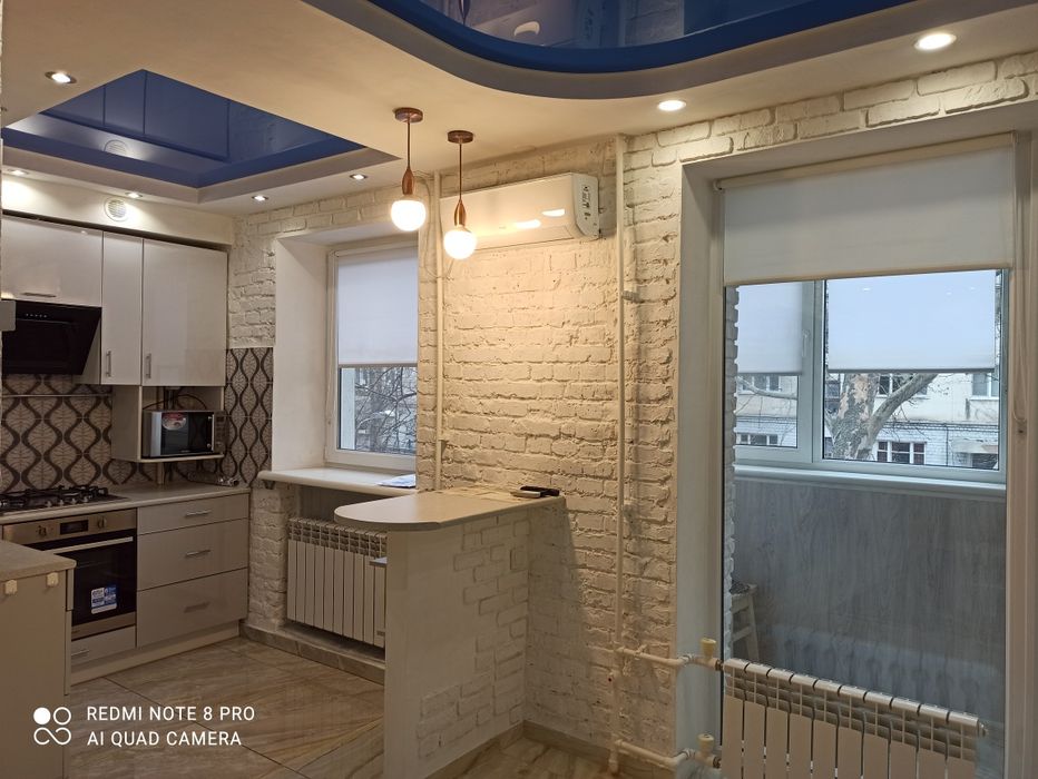 Сдам 3-х к квартиру Семинарская студия+ 2 спальни