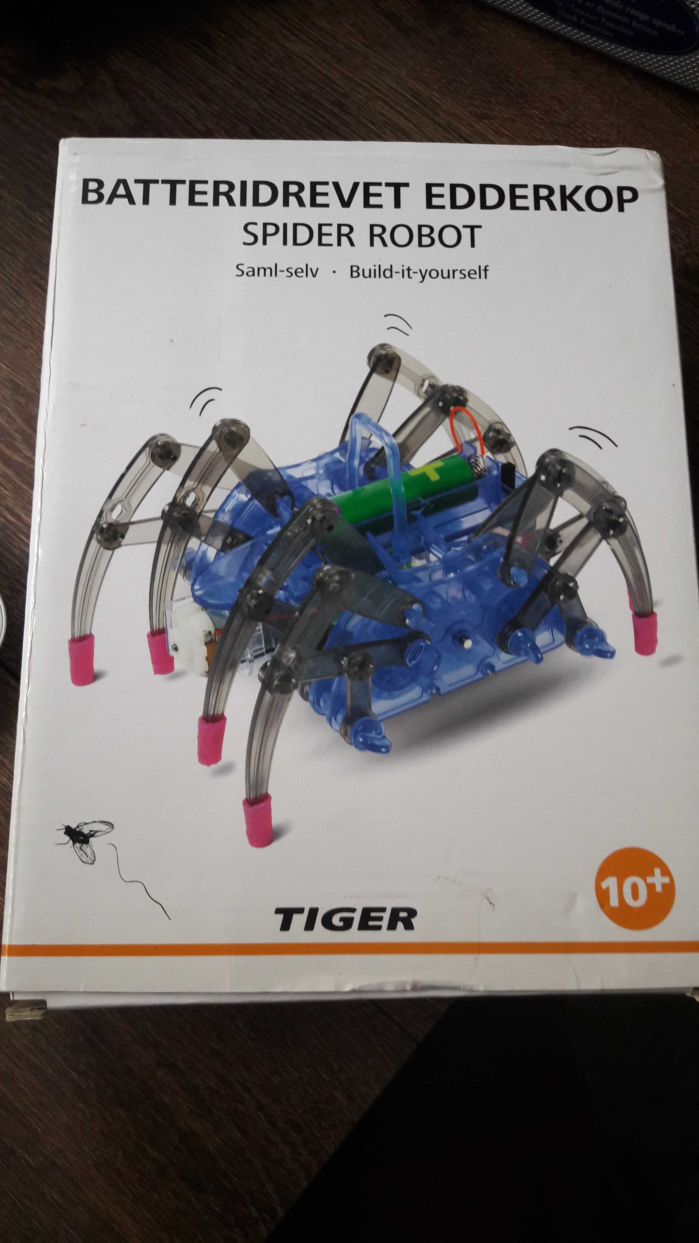 Inteligentny robot-pająk DIY, zabawka dla dziecka 10+