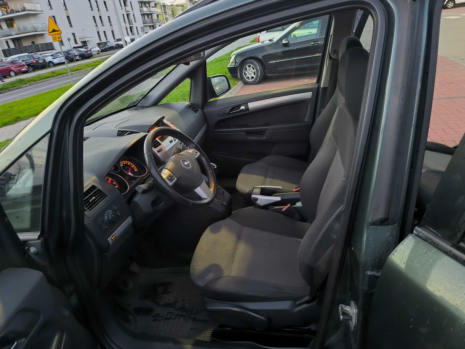 Opel Zafira Cosmo 1.6 B G 2009