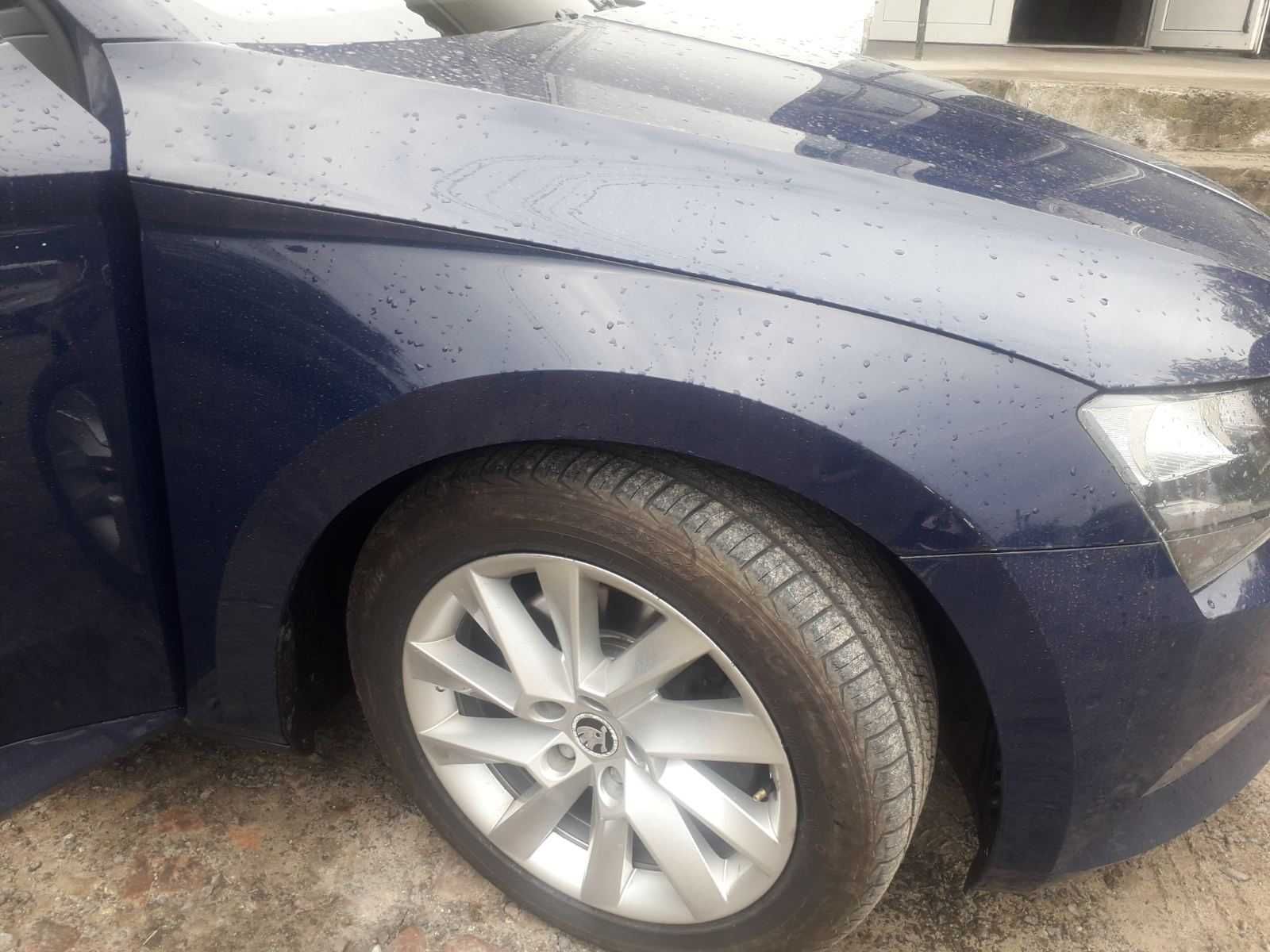 Крило переднє праве+ліве Skoda Superb 3