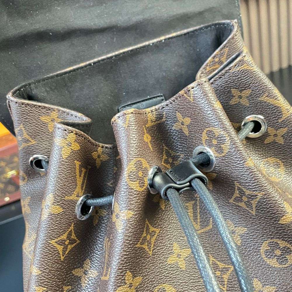 Рюкзак Louis Vuitton christopher коричневый мужской оригинал кожаный