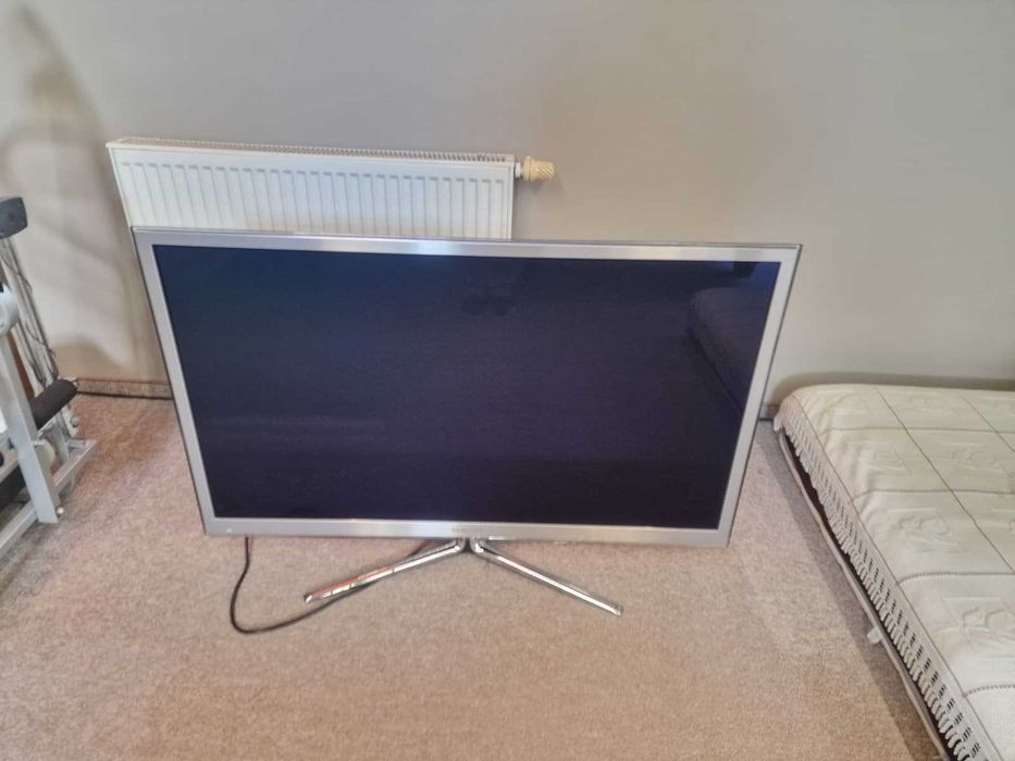 TV plazma Samsung PS51D8000FS (wiekowy ale działający)