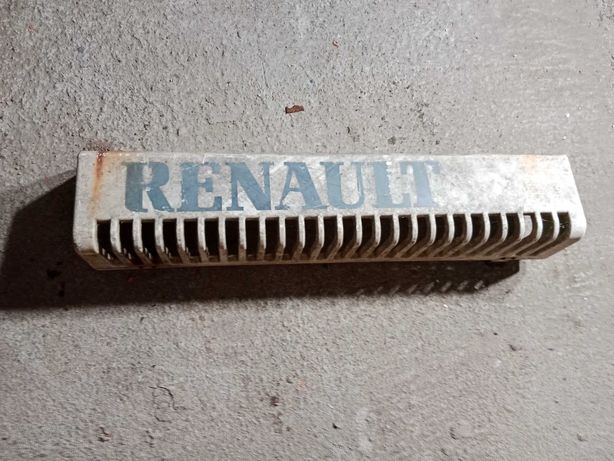 Grill do Renault
