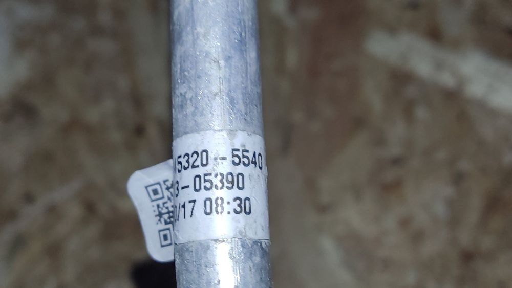 Toyota Avensis T27 2015- трубка кондиционера 88703-05390