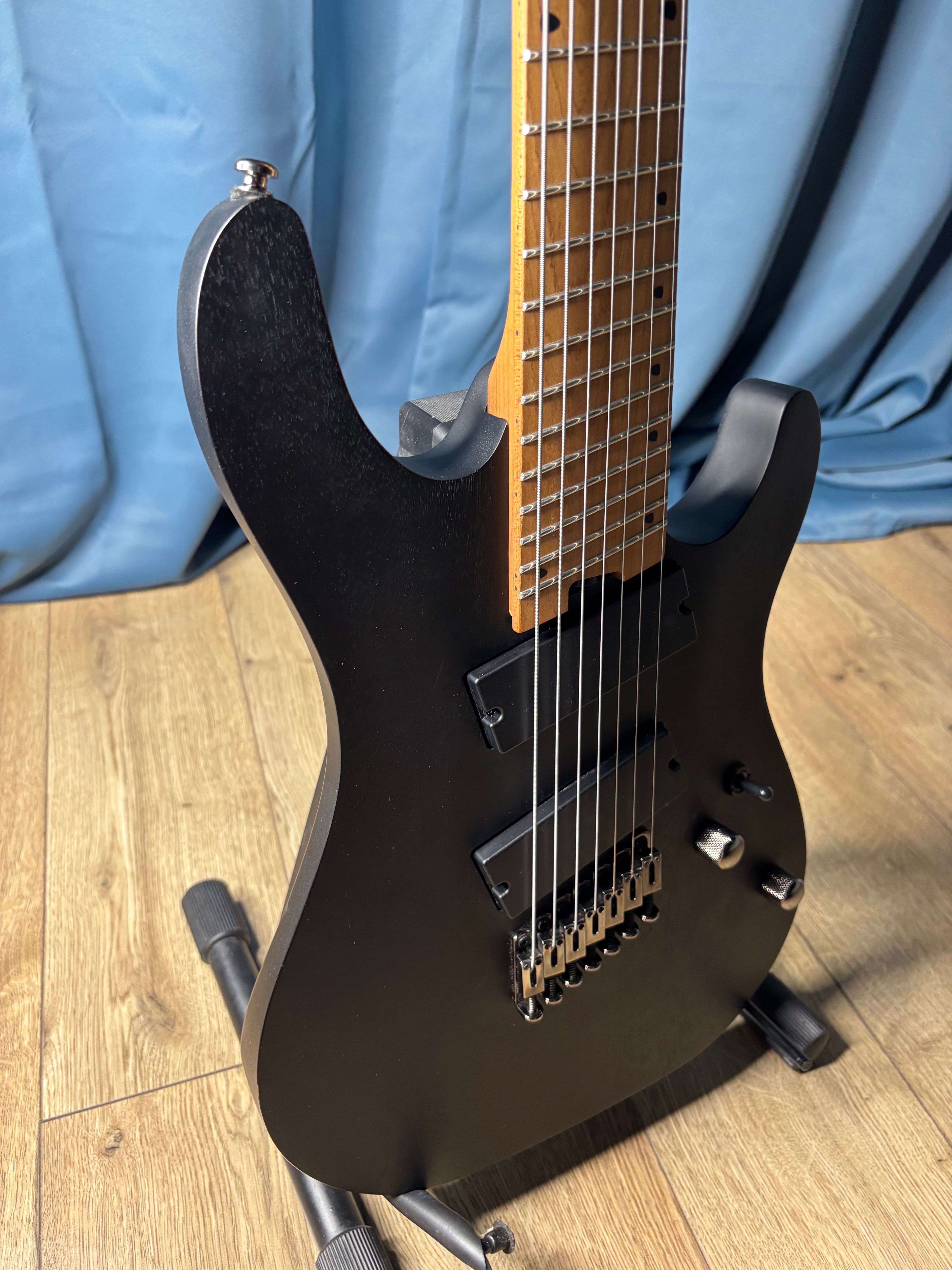 Cort KX307MS 7-strunowa gitara multiscale