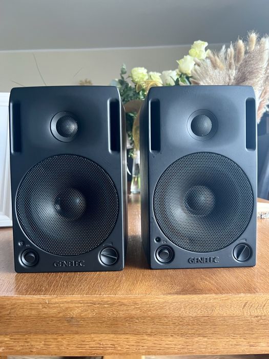 Genelec 1029A i 2029B profesjonalne monitory studyjne. Kultowy model!
