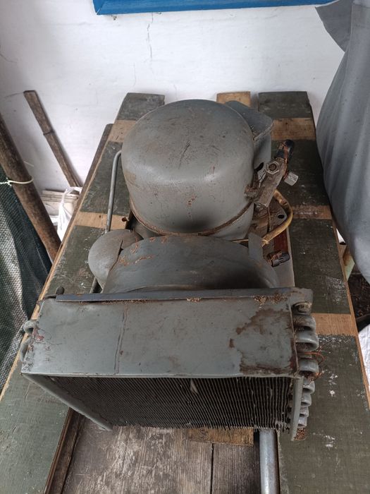 Компресор для холодильника