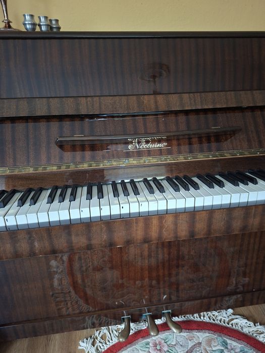 Pianino Nocturno wyprodukowane w ZSRR