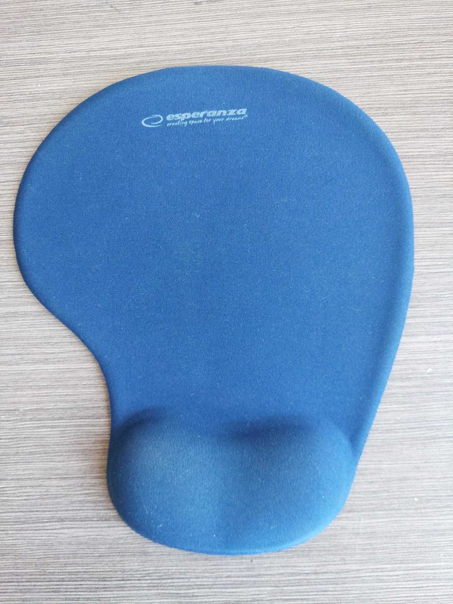 Podkładka pod myszkę / mysz z poduszką pod nadgarstek