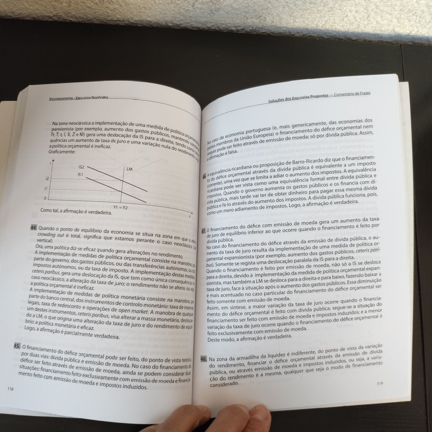 Livro Macroeconomia Exercícios Resolvidos