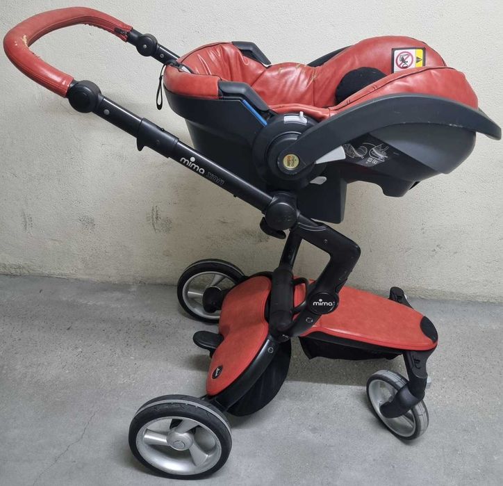 Carrinho Mima encarnado - Usado