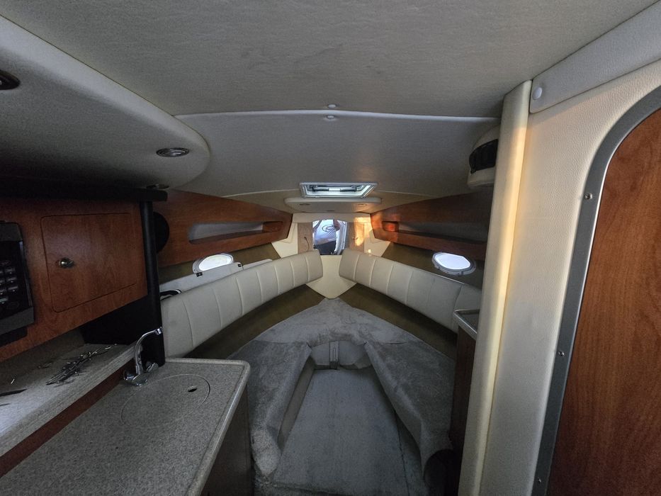 Łódź motorowa Rinker 280 express cruiser