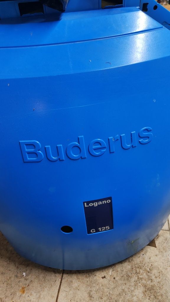 Piec olejowy Buderus logano G125