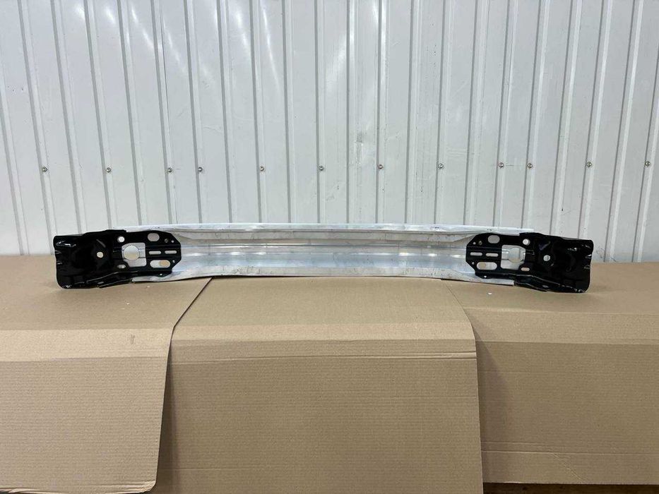 Підсилювач бампера передній Toyota RAV4 XA50 2018 - 2024 року