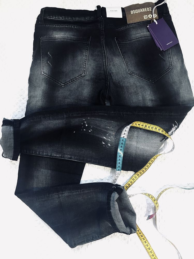 Spodnie Dsquared2 jeansowe meske nakrapiane  dzuiry
