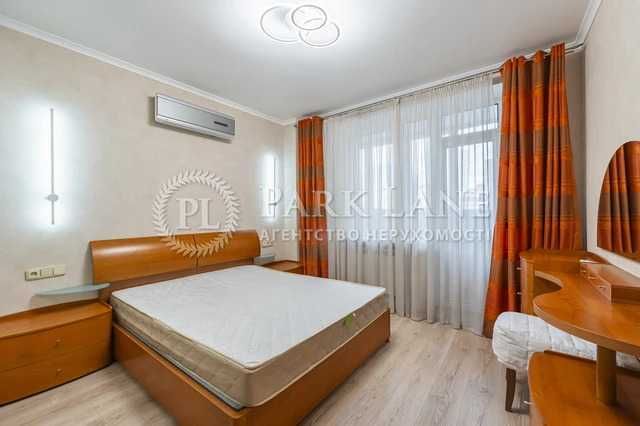 Продаж 3-х.кімнатної 105м. просп. Бажана,16 Євроремонт Меблі