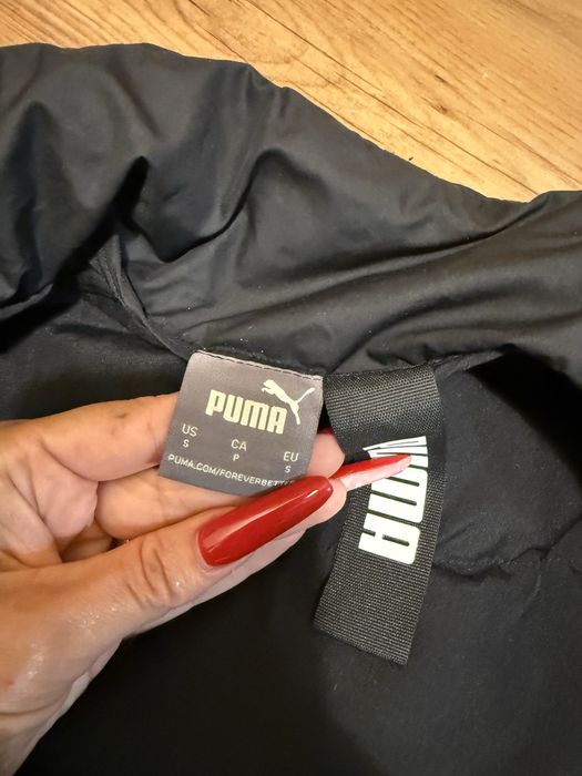 Продам курстку Puma