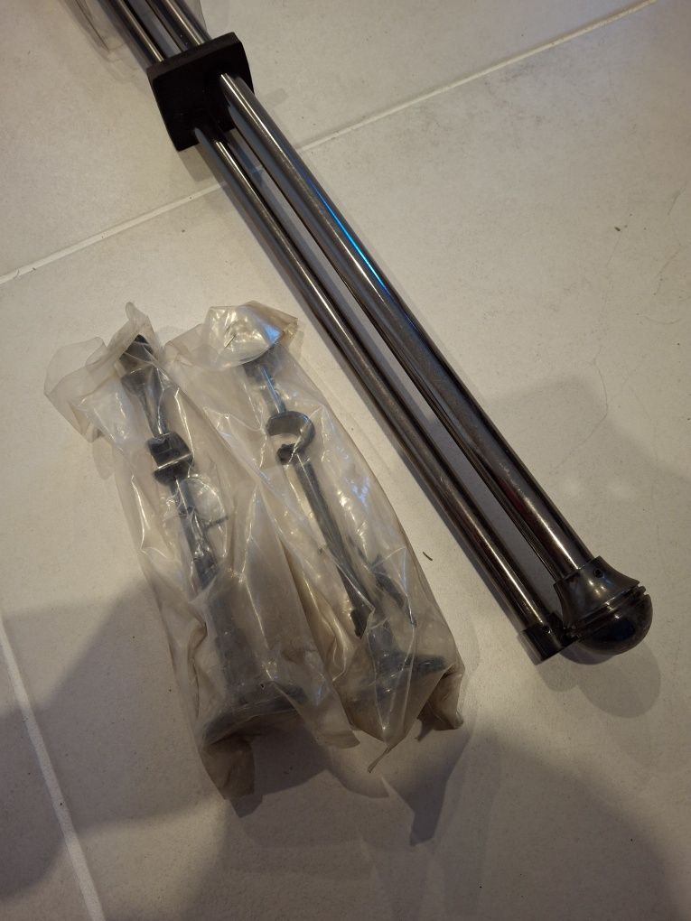 Nowy karnisz 200cm